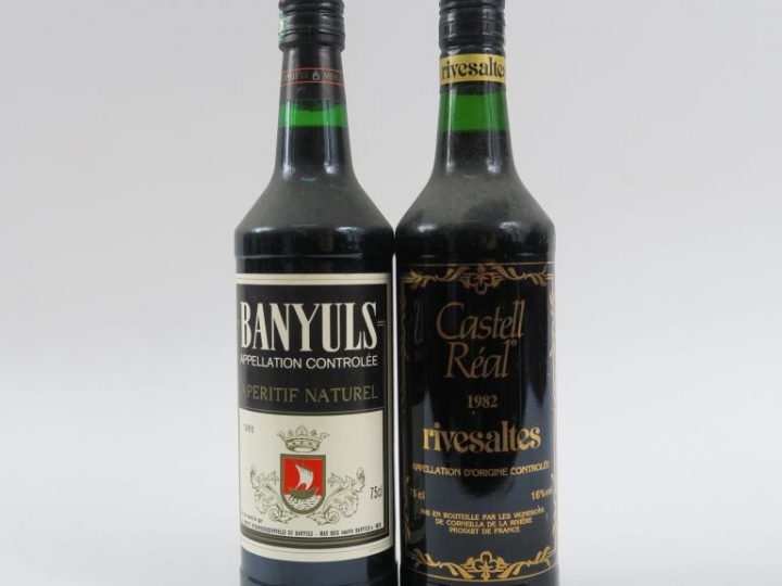 2 BOUTEILLES VINS DOUX NATURELS : 1 RIVESALTES CASTELL REAL 1982 - 1 B
