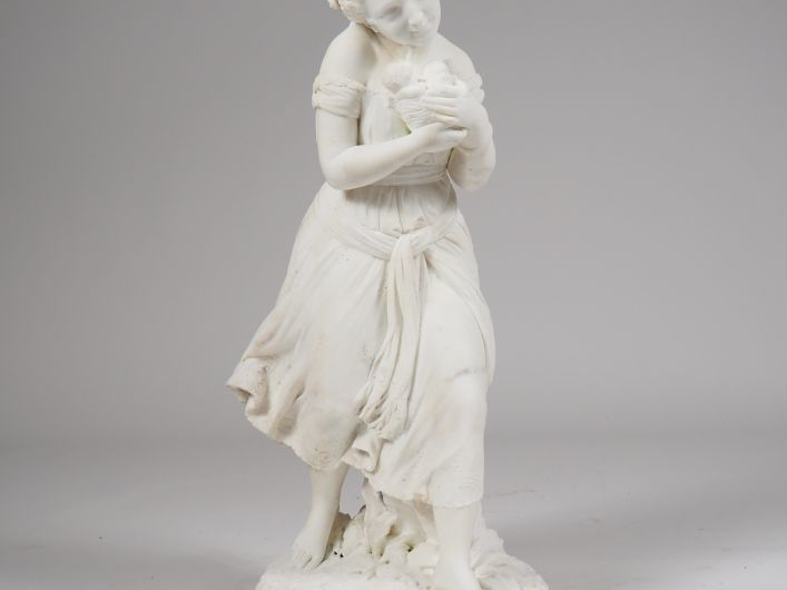 METELLO MOTELLI. "Marchande d'amours". Sculpture en marbre de Carrare.