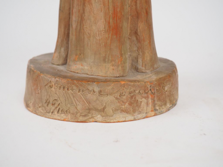 Simone SAUTET « Maternité » Sujet en terre cuite. Signée.  Numérotée :