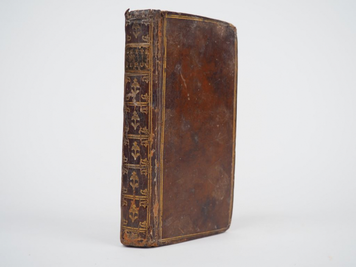 GRAFFIGNY. (Mme de). Lettres d'une péruvienne. S. d. A peine (1749) pt