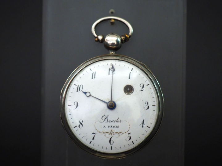 BEUCHER à Paris. Montre de gousset en argent. Poids : 86 g
