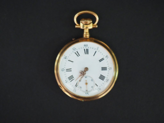 Vente aux enchères Montre de gousset en or jaune.  Cadran à chiffres romains pour les heu