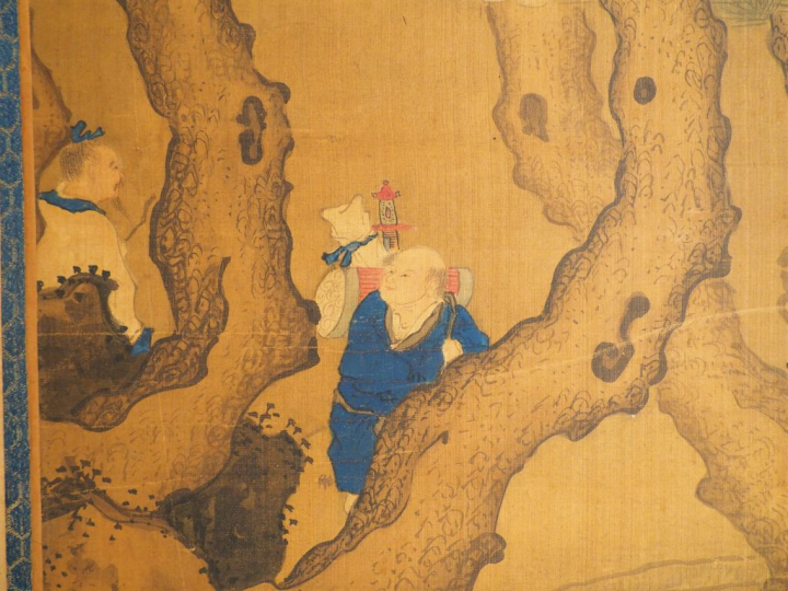 Peinture sur soie figurant des lettrés dans des pavillons sur fond de 