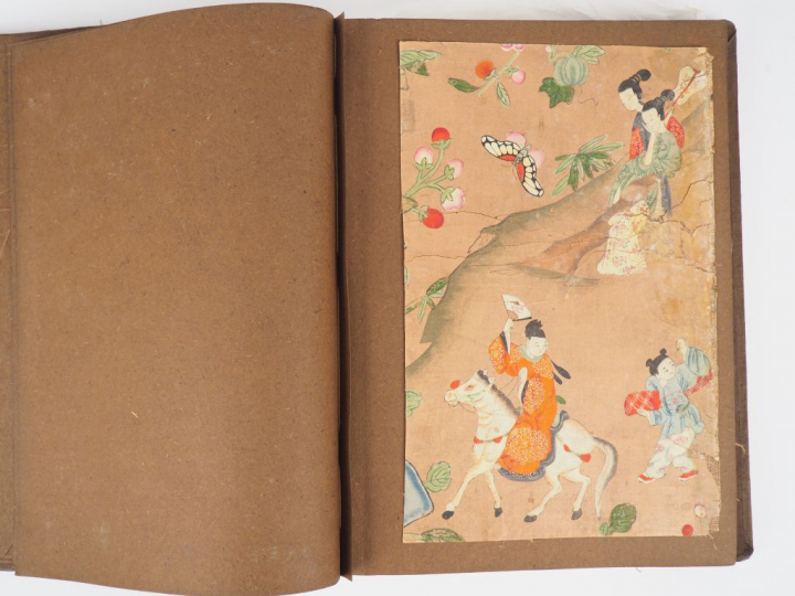 Album de 14 encres et couleurs sur papier personnages, sujets animalie
