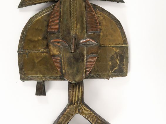 Figure de reliquaire mbulu ngulu Kota Obamba, Gabon Bois brun à patine