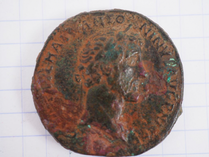 Antonin le Pieux (138-161), sesterce, A/ I MP CAES T AEL HADR ANTONINV