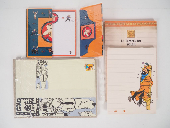 Lot papier à lettre et enveloppe : Le temple du soleil (1990) Temple d