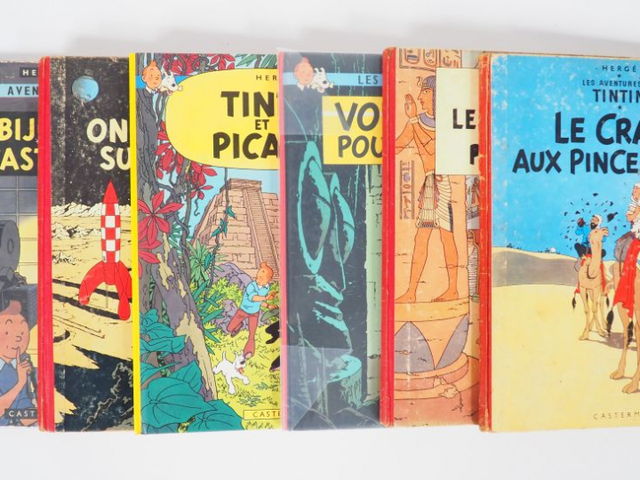  6 Albums : Vol 714 pour Sydney (B42-1975 TTBE), Les Bijoux de la Cast