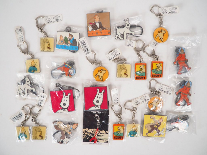 25 portes clés NEUF MOULINSART 1998 (petits et grands)