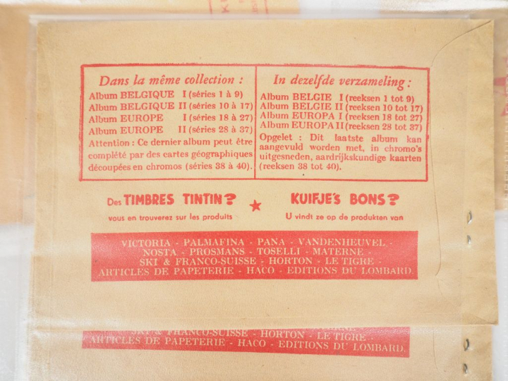 Classeur comprenant 20 enveloppes point Tintin + les 11eres enveloppes