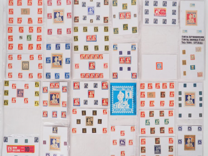 Classeur comprenant 20 enveloppes point Tintin + les 11eres enveloppes