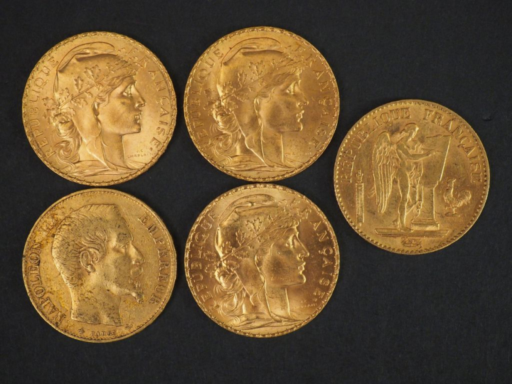 10 pièces de 20 Francs or Frais de vente : 5 % TTC