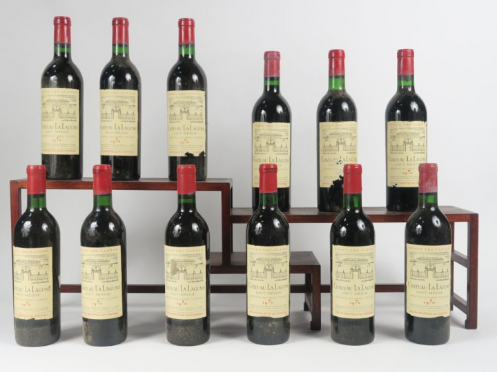 12 BOUTEILLES CHÂTEAU LA LAGUNE GCC HAUT MEDOC - 1970 - CBO - BG