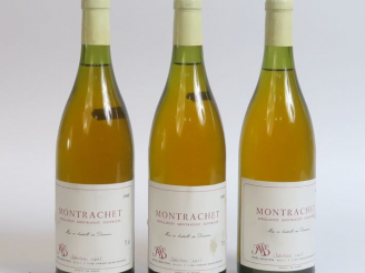 Vente aux enchères 3 BOUTEILLES MONTRACHET NOEL BOUTON - 1985 - 2,5 CM 
