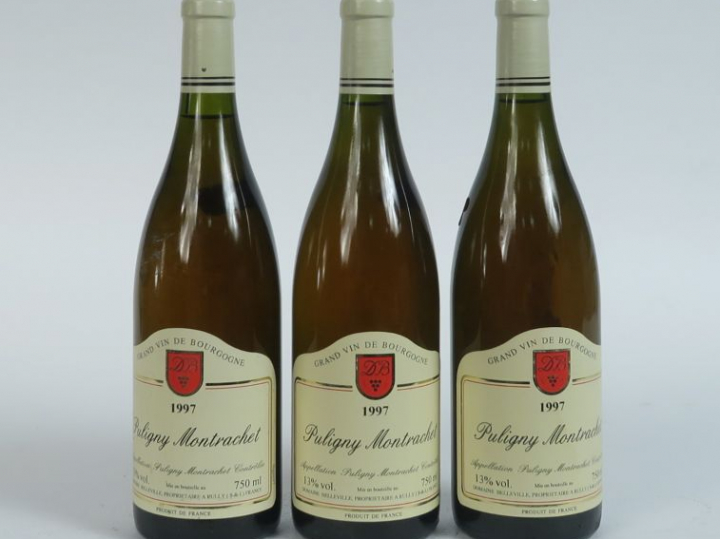 3 BOUTEILLES PULIGNY MONTRACHET DOMAINE BELLEVILLE - 1997 - 1 à 1,5 CM