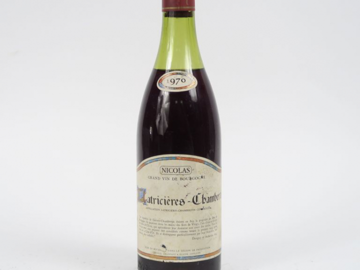 1 BOUTEILLE LATRICIERES CHAMBERTIN MISE NICOLAS - 1970 - 4 CM