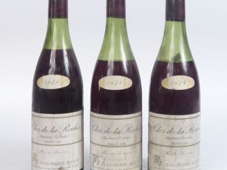 Vente aux enchères 3 BOUTEILLES CLOS DE LA ROCHE GC J.P. BLOUD - 1974 - 1 à 4 CM/1 à 6 CM