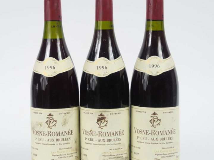 3 BOUTEILLES VOSNE ROMANÉE 1er CRU 'AUX BRULÉS' LES CAVES DU PALAIS - 