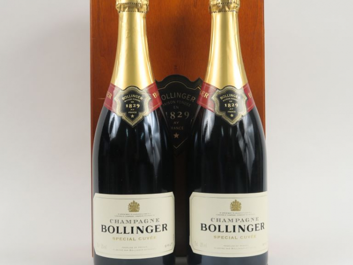 2 BOUTEILLES CHAMPAGNE BOLLINGER 'SPÉCIAL CUVÉE' - COFFRET