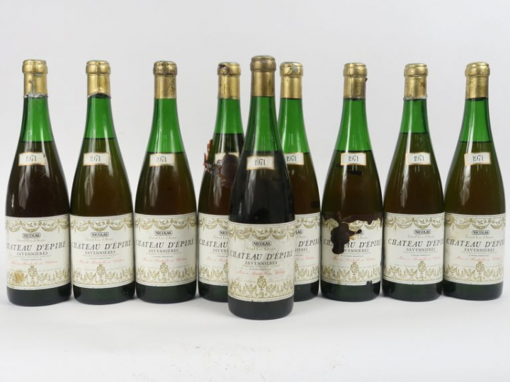 9 BOUTEILLES CHÂTEAU D'EPIRE SAVENNIERES MISE NICOLAS - 1971 - DE 3 CM