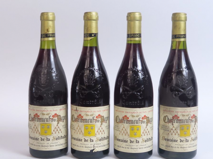 4 BOUTEILLES CHÂTEAUNEUF DU PAPE DOMAINE DE LA SOLITUDE - 1985 - 1 à 0