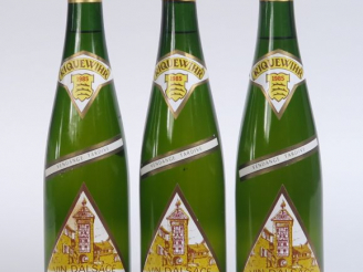 Vente aux enchères 3 BOUTEILLES GEWURZTRAMINER VENDANGES TARDIVES BAUMANN - 1985 - 2 à 3 