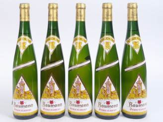 Vente aux enchères 5 BOUTEILLES GEWURZTRAMINER VENDANGES TARDIVES BAUMANN - 1985 - 2 à 3 