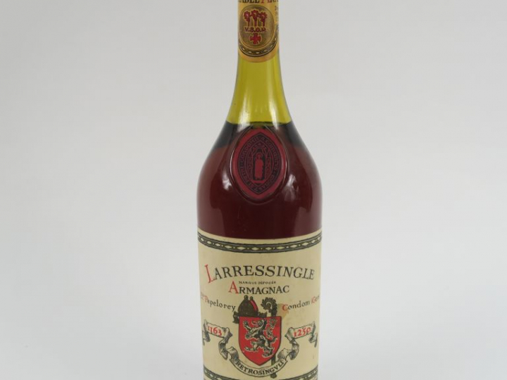 1 BOUTEILLE ARMAGNAC LARRESSINGLE V.S.O.P.