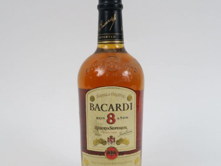 1 BOUTEILLE RHUM BACARDI 'RESERVA SUPERIOR' 8 ANS