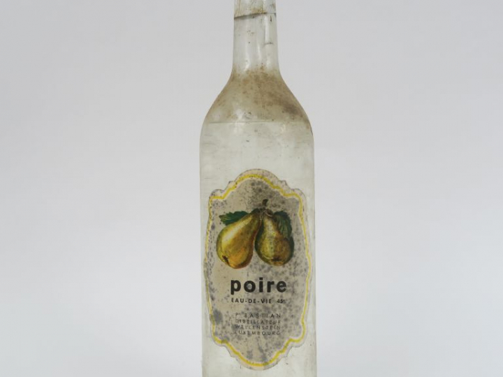 1 BOUTEILLE (1 L) EAU DE VIE DE POIRE - BEP