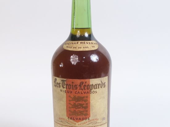 1 MAGNUM VIEUX CALVADOS LES TROIS LEOPARDS 'VIEILLE RESERVE' 20 ANS 42