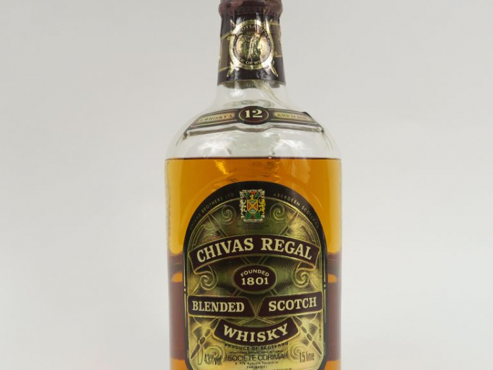 1 MAGNUM CHIVAS REGAL 12 ANS 43°- COFFRET