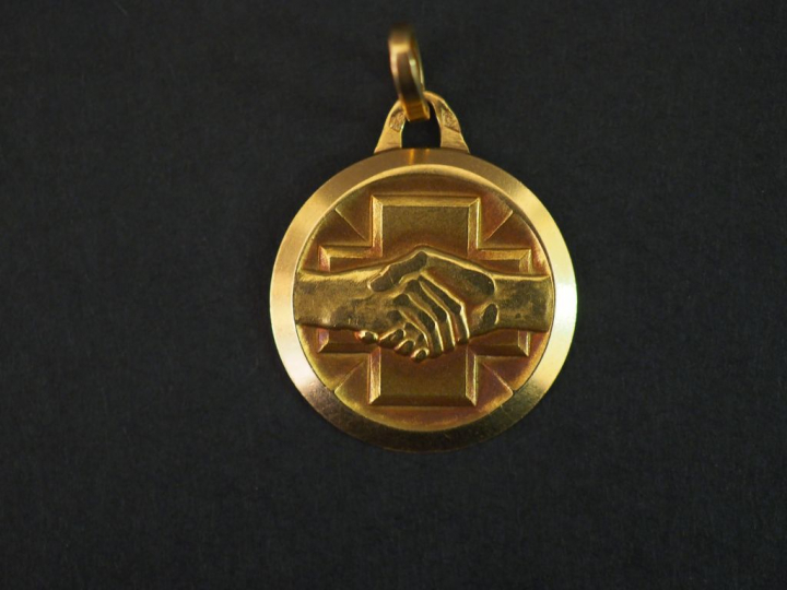 Médaille en or.  Poids : 3,40 g