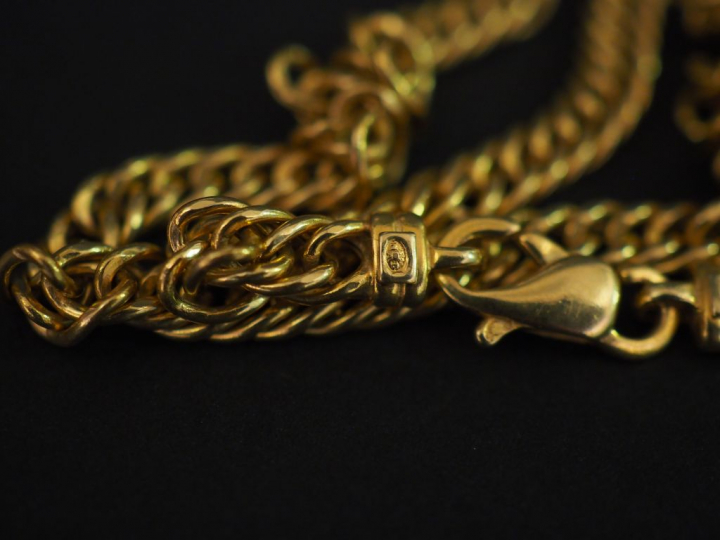 Collier en or. Poids : 12,15 g