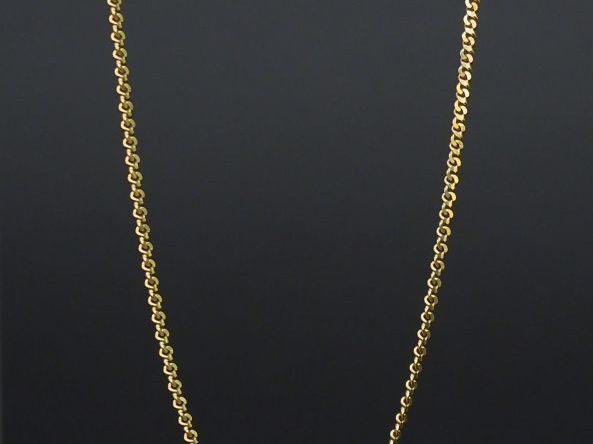 Collier en or, maillon entrelac  Poids : 9,80 g