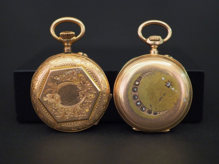 2 montres de col en or. Poids tel : 40 g