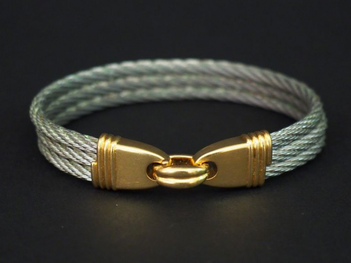 FRED. Bracelet "force 10", signé. Poids : 45 g