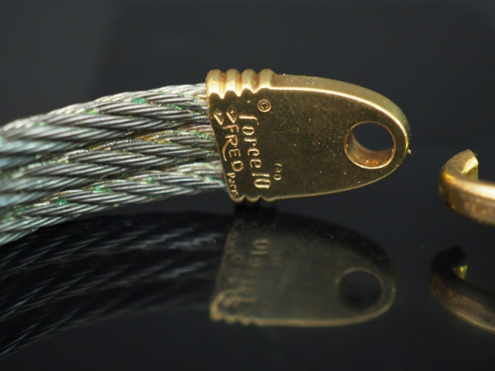 FRED. Bracelet "force 10", signé. Poids : 45 g