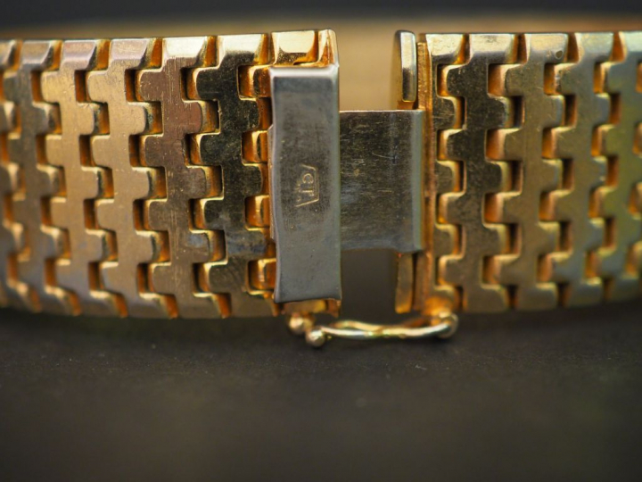 Bracelet métal doré maille tank