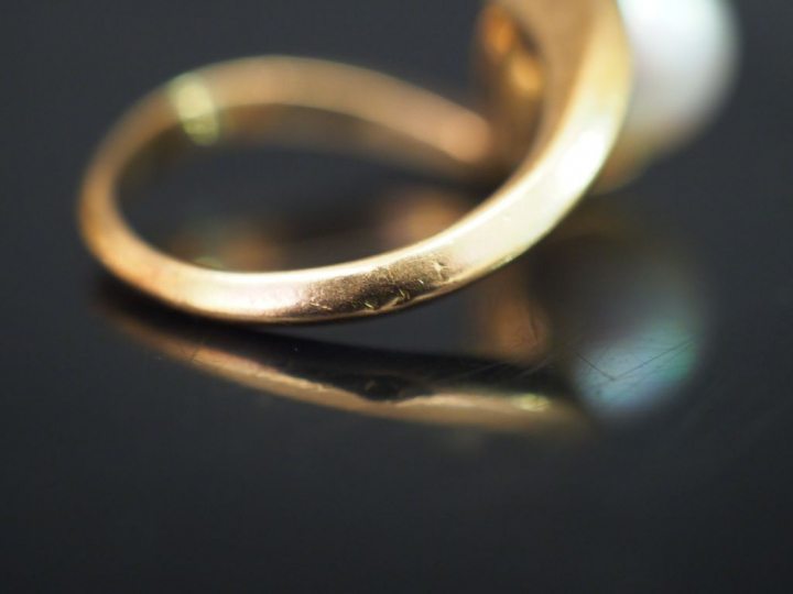 2 bagues en or et perles. Poids tel : 9,40 g