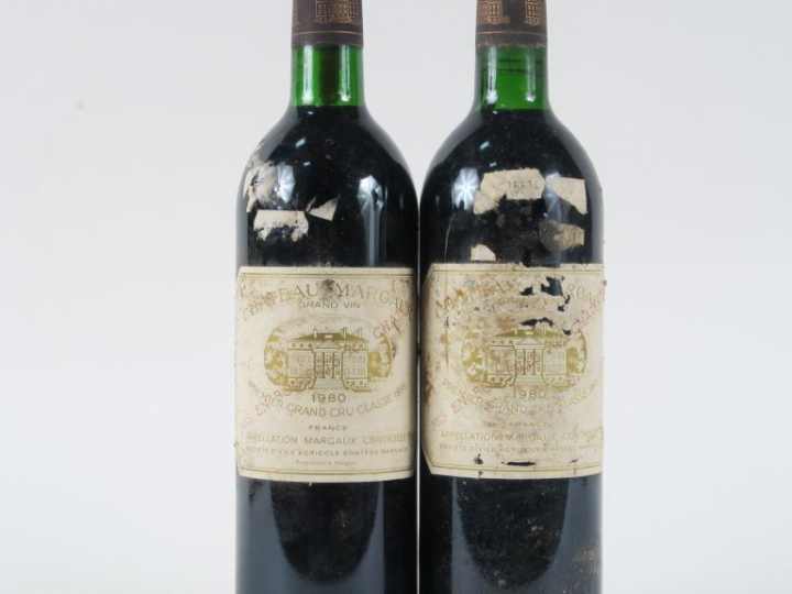 2 BOUTEILLES CHÂTEAU MARGAUX 1er GCC MARGAUX - 1980 - BG/1 ELA