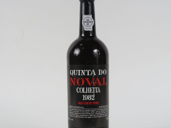 1 BOUTEILLE PORTO QUINTA DO NOVAL COLHEITA - 1982 - MISE : 1997