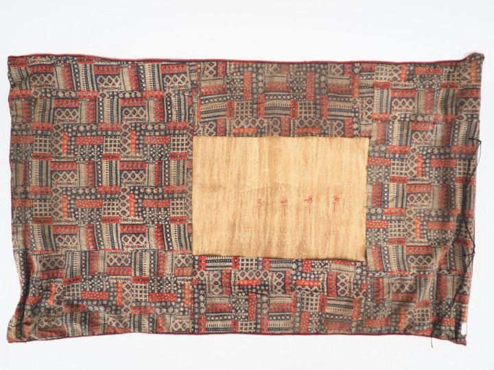 Thangka représentant une divinité tantrique enlassant sa çakati Tibet 