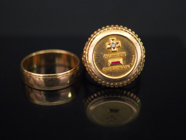 Bague en or "plus qu'hier et moins que demain" alliance en or. Poids t