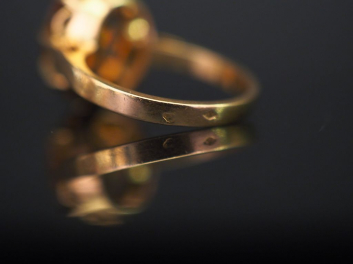 Bague en or et citrine.  Poids tel : 4,40 g