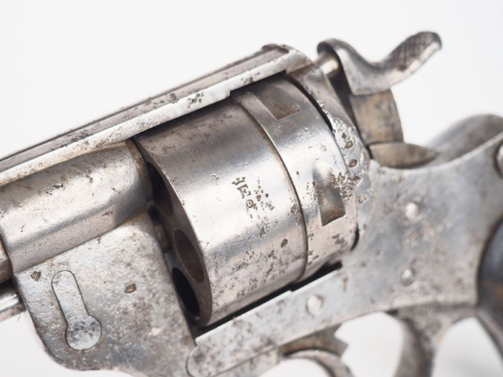 Revolver modèle 1873 de la série 1879, mécanisme fonctionnel légères p