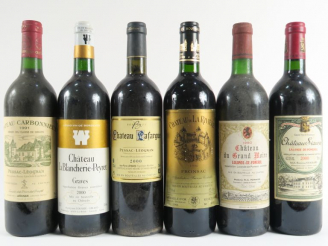 Vente aux enchères 6 BOUTEILLES : 1 CHÂTEAU SIAURAC LALANDE DE POMEROL 2000 - 1 CHÂTEAU D