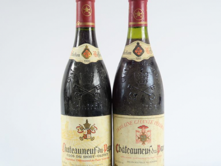 2 BOUTEILLES CHÂTEAUNEUF DU PAPE : 1 CLOS DU MONT OLIVET 1995 - 1 DOMA