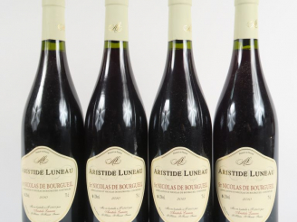 Vente aux enchères 4 BOUTEILLES ST NICOLAS DE BOURGUEIL ARISTIDE LUNEAU - 2010