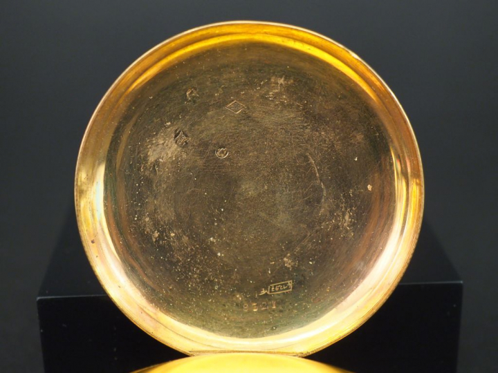 Montre de gousset en or jaune à répétition 1/4. Cadran émaillé et or à